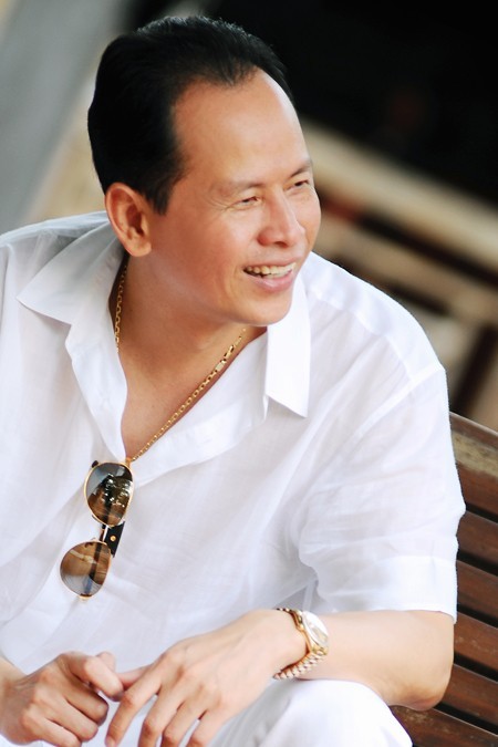 Những[-]quý[-]ông[-]"cưới[-]nhiều[-]lần"[-]của[-]showbiz[-]Việt